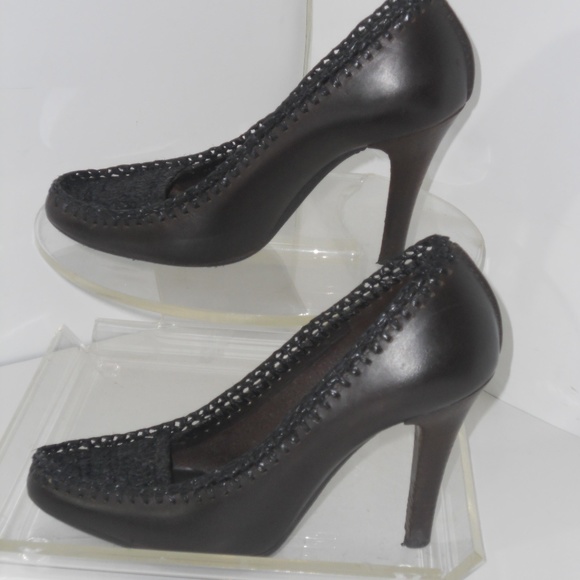 BURBERRY CLASSIC VINTAGE PUMPS SIZE (39) 9M - Picture 5 of 8